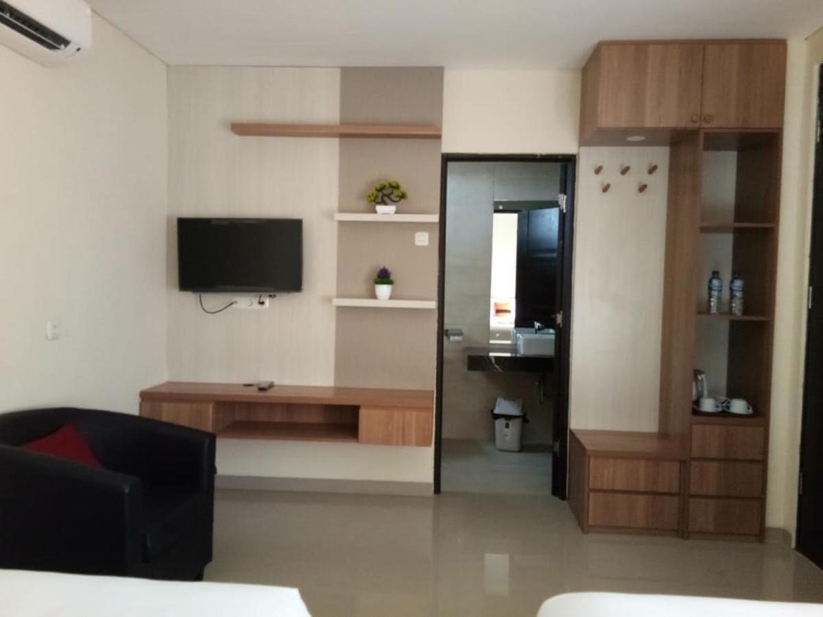 Long Beach Hotel Pangandaran Ngoại thất bức ảnh