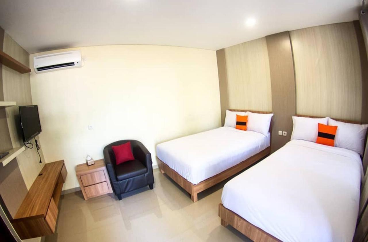 Long Beach Hotel Pangandaran Ngoại thất bức ảnh