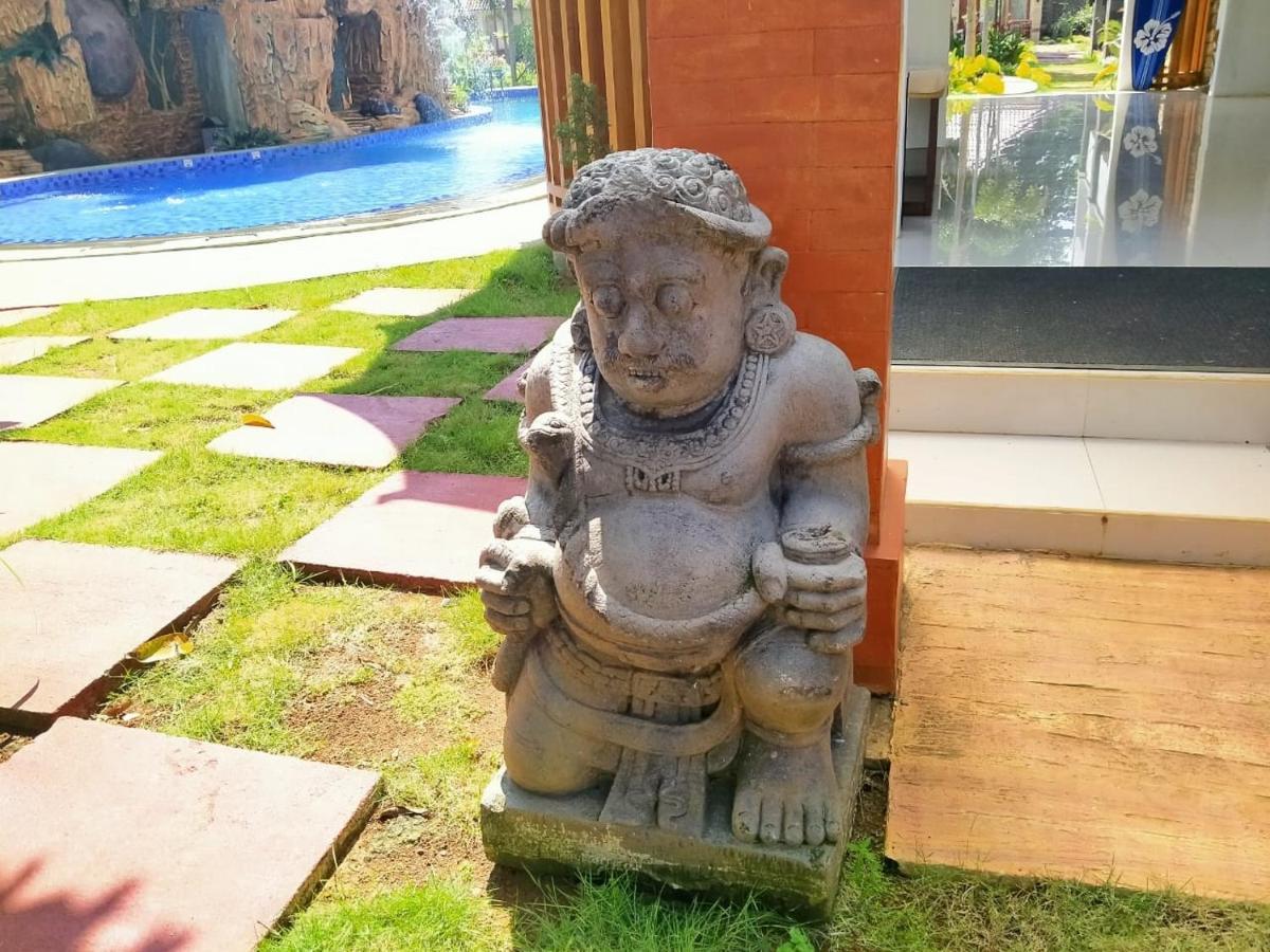 Long Beach Hotel Pangandaran Ngoại thất bức ảnh
