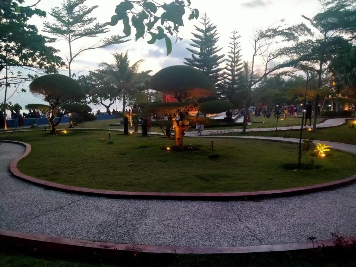 Long Beach Hotel Pangandaran Ngoại thất bức ảnh